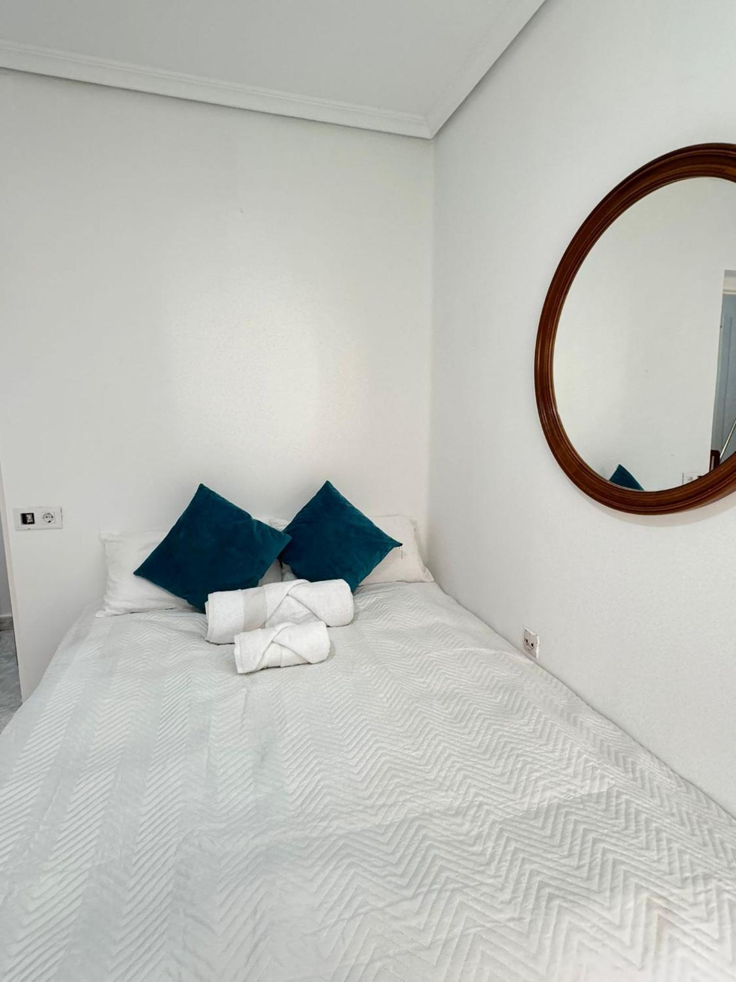 Habitacion Privada Валенсия Екстериор снимка